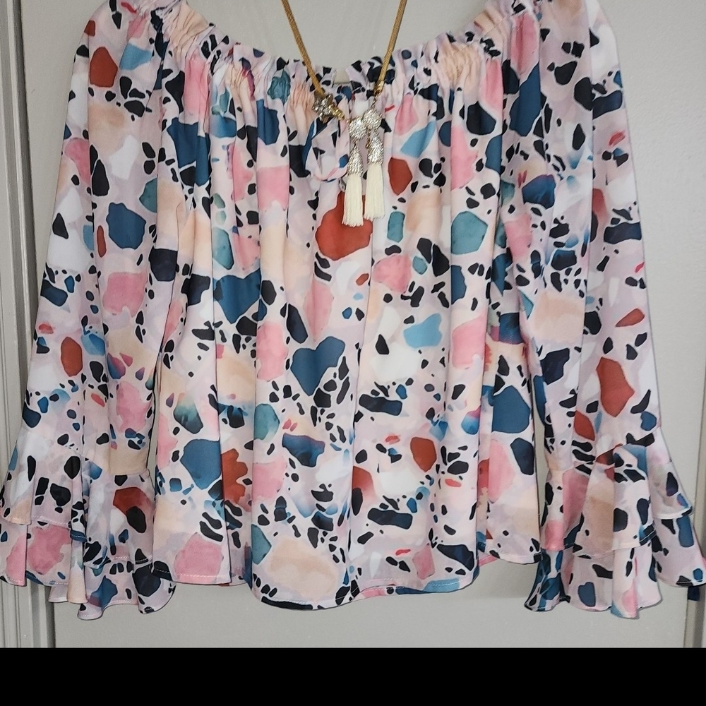 Women's Off-Shoulder Printed Top